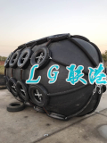 Pneumatic rubber fender with chain tyre net BV certificate